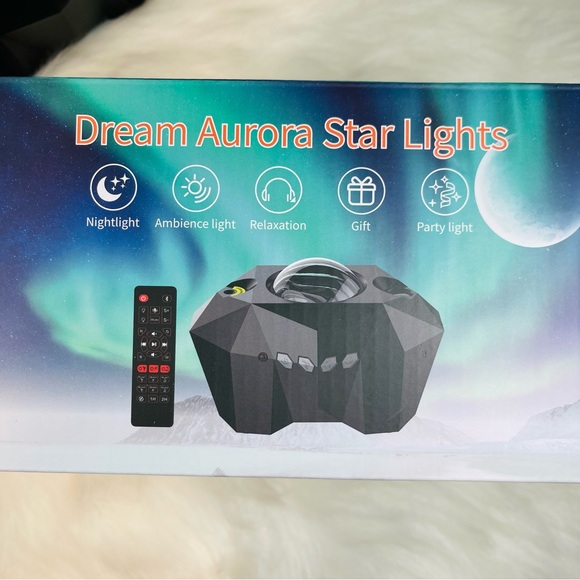NWT Aurora Lights Star Projector with Remote Control Bluetooth Music Speaker - Picture 9 of 11